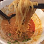 笑美寿亭 - 麺リフト下手すぎてつらいやつ