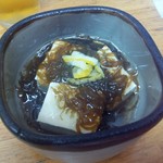 とんかつ 栄ちゃん - 別で頼んだ奴モズク（珍しい組み合わせですが、美味しいです）