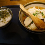 スープ餃子とご飯