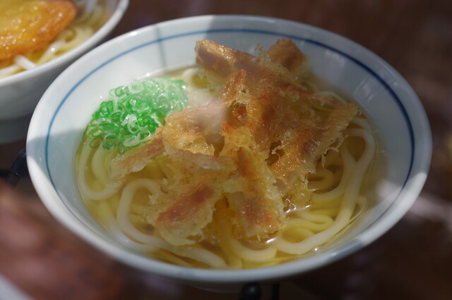 牧のうどん 博多バスターミナル店>