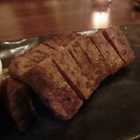 鉄板焼 grow 六本木店 - 最高級Ａ５ランクの熟成牛ステーキ 100ｇ
