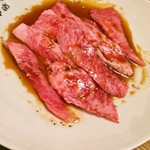 Yakiniku Nakamichi - 2015.11この見事なお肉をランチでいただけるなんて