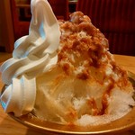 コメダ珈琲店 - 「キャラメルミルク＆ソフト氷」
