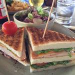 House Without a Key - ランチ　サンドイッチ