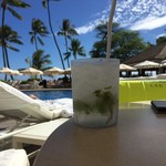 House Without a Key - プールサイドでモヒート