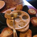 BUZZ'S ORIGINAL STEAK HOUSE - エスカルゴサッパリ