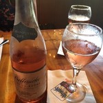 BUZZ'S ORIGINAL STEAK HOUSE - ロゼ美味し