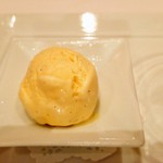 メゾン ポール・ボキューズ - お子様プレート（デザート）