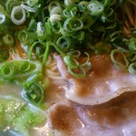 そらいえ - 鉄板白湯ラーメン（アップ1）