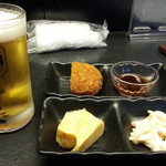 やきとり居酒屋十八番 - ～19時迄のちょい呑みセット580円は生ビール小＋焼き鳥二串＋小鉢二皿