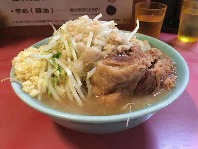 系 新宿 二郎 新宿周辺のおすすめ二郎系ラーメン10選！インスパイア系も含めて人気店をご紹介｜TapTrip