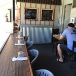 the nook neighborhood bistro - テラス席