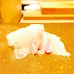 鮓 きずな - 【明石】 鯛　山葵醤油、塩で食べますよ!!