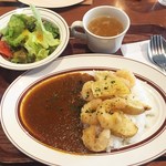 グリッズ秋葉原 - GRIDSカレー＋新じゃがいもと海老のフリッター添え 800円