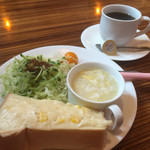 ココロカフェ - ホットコーヒー350円と日替わりのモーニング