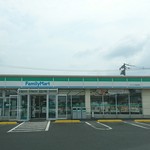 ファミリーマート - 2016年8月　外観