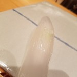 鮨　あずま - イカは上下を薄く削り取った中身のみ