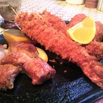 シェフ - コロッケ盛り合わせ：1,200円