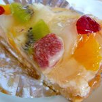 トゥレ ジュール - 【タルト フリュイ…300円】★2010/10