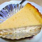 トゥレ ジュール - 【ベイクドチーズケーキ…300円】♪2010/10