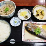 京味菜 わたつね - 煮魚定食！！( *´艸｀)