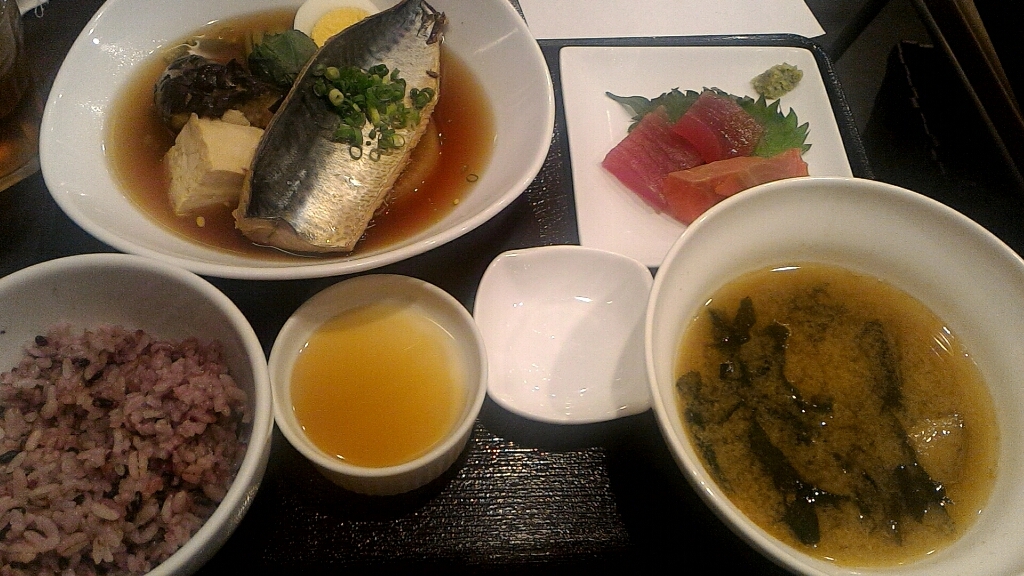 【閉店】プラチナフィッシュ 神谷町店 （白金魚 PLATINUM FISH） - 神谷町/バル | 食べログ プラチナフィッシュ 神谷町店 (神谷町/バル)