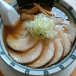らぁ麺屋まるみ - 醤油チャーシュー+メンマ