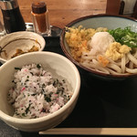 愉々家 - 愉々家・ぶっかけうどんの朝定食¥420