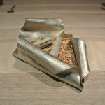 レヴォ - プロローグ１
      黒ゴマ最中、キャビアと鯖
      
      