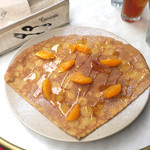 ブレッツカフェ クレープリー ル コントワール - 湘南柑橘と蜂蜜のクレープ