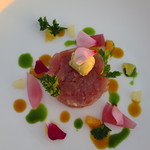 La Terrasse Cuisine & Lounge - お魚のコース：マグロのタルタル