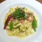 タコのラグーと甘長唐辛子のペペロンチーノ