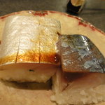 和風花紋 - 鯖寿司