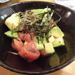 もみじ - アボカドとマグロのわさび塩ユッケ