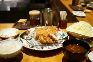 Butagumishokudou - 定食全景。