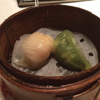 赤坂璃宮 赤坂本店 - はーかおの皮はもうちょっと米粉を効かせたほうが気分。