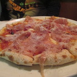 生ハムのピッツア