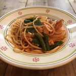 OSTERIA SELVAGGINA - ランチ 大山鶏とインゲンのトマトラグーソーススパゲティ 1150円
                        なんか久々にゆったりランチできたよー(^o^)