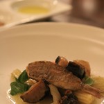 サラマンジェ ド ヨシノ - 小ムツとサザエをお魚スープで調理したお野菜とともに