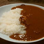 カレーの赤田屋 - 牛スジカレー（ラージ）