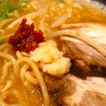 つけ麺屋銀四郎 - 濃厚味噌そば　豆板醤＆にんにく