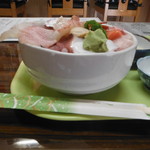 島長 - 海鮮丼