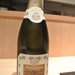 神保町 傳 - フランチャコルタ・モンテ・ロッサ