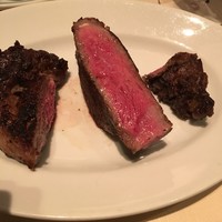 37 Steakhouse & Bar - 