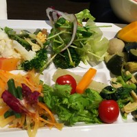 リュクス ダイニング ハプナ - サラダと和惣菜