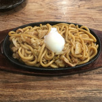 武蔵の国 - ホルモン焼うどん