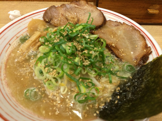 らーめん 元町軒 サンプラザ店 神戸三宮 阪急 ラーメン 食べログ らーめん 元町軒 サンプラザ店 神戸三宮 阪急 ラーメン 食べログ