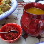 Babouchka - ハリサペースト、クスクスにかけるスープ