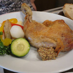 ビストロ グルマン - 骨付き若鶏のコンフィ　1,200円