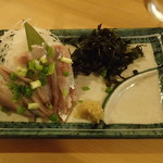 魚平 - 九十九里　イワシ刺し　230円